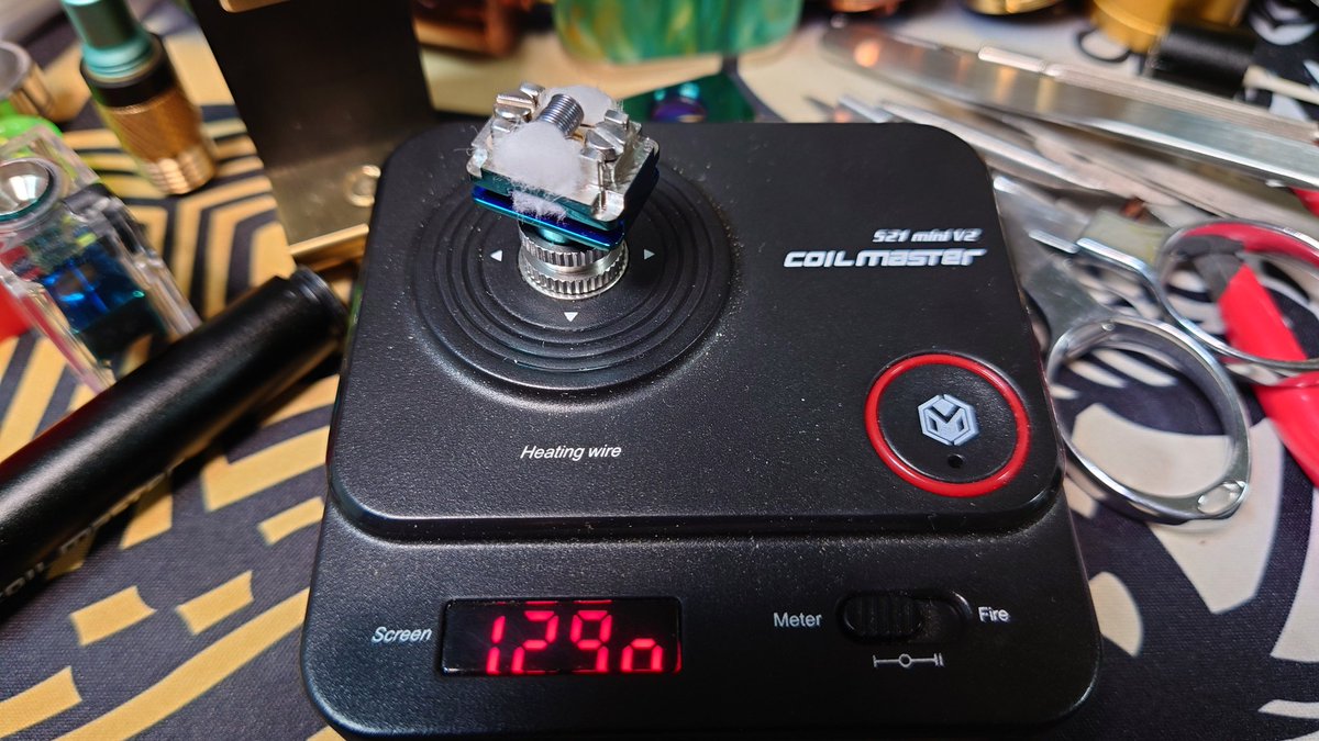 CebrjowHwScHCkj's tweet image. #SuicideMods #etherrba ビルドしてみた。😋👍Ni80 3.0ミリ 10巻です。コットンは一回め梳いたらジュルった😅💦→梳かずに突っ込む。👍✨吸ったリキッドは、The Frech Bakery の Butter Tobacco 🤤💦匂いからしてもう旨そう。吸った感想は、旨い。😋👍✨欲いえば、巻数減らしても良かったかも。↓