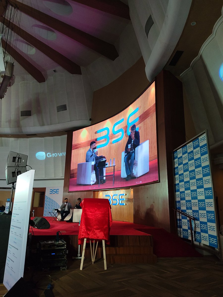 SurajCh4248417's tweet photo. Attended Groww's 2nd session on market direction at Bombay Stock Exchange, Mumbai. Gain valuable insights on where the market is headed. Informative and beneficial for making informed investment decisions.

#AIKI100 https://t.co/S6h0BB5SKm