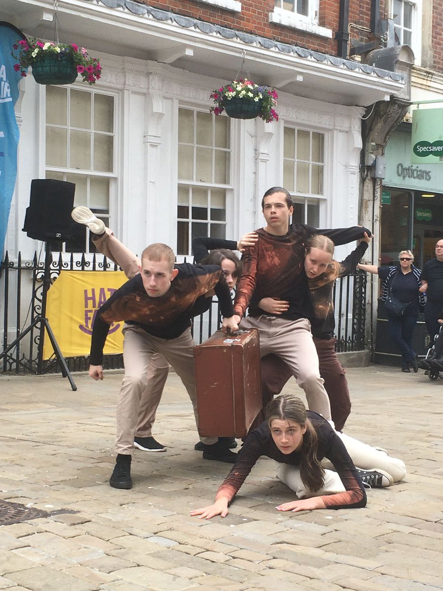 Wonderful time performing @HatFair  yesterday. Amazing audience responses & support for our young people #ORByouthdanceco. Thank you #hatfair for your support and inviting us to be part of the festival. Until next time 😄#contemporarydance #youngtalent @OutdoorArtsUK