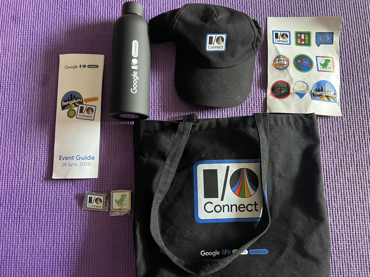 kuanhoong's tweet photo. Google IO Connect Bangalore swags #googleio #ioconnect #ioconnectblr https://t.co/2fDfqlndFR