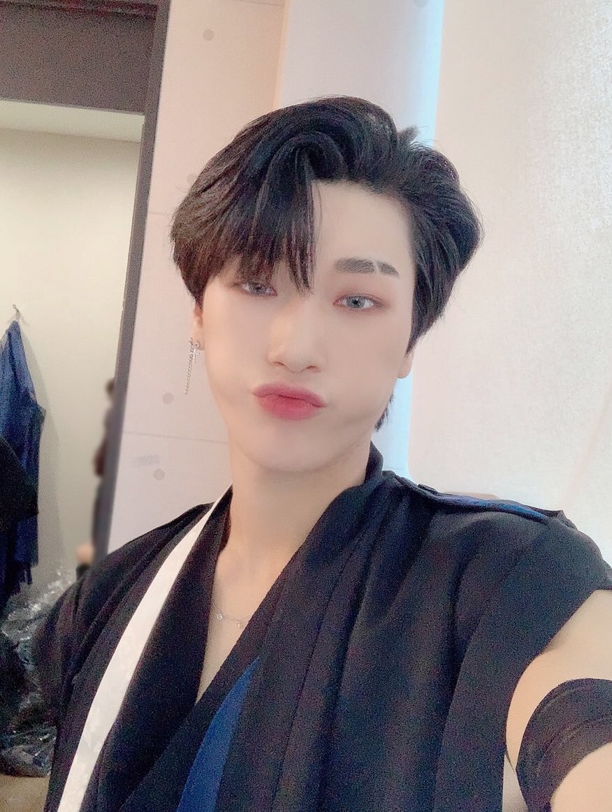 seankiee's tweet photo. 이날 생각난다…..  오늘은 긴팔이지만 아무튼요 https://t.co/vh2ESygJ1x