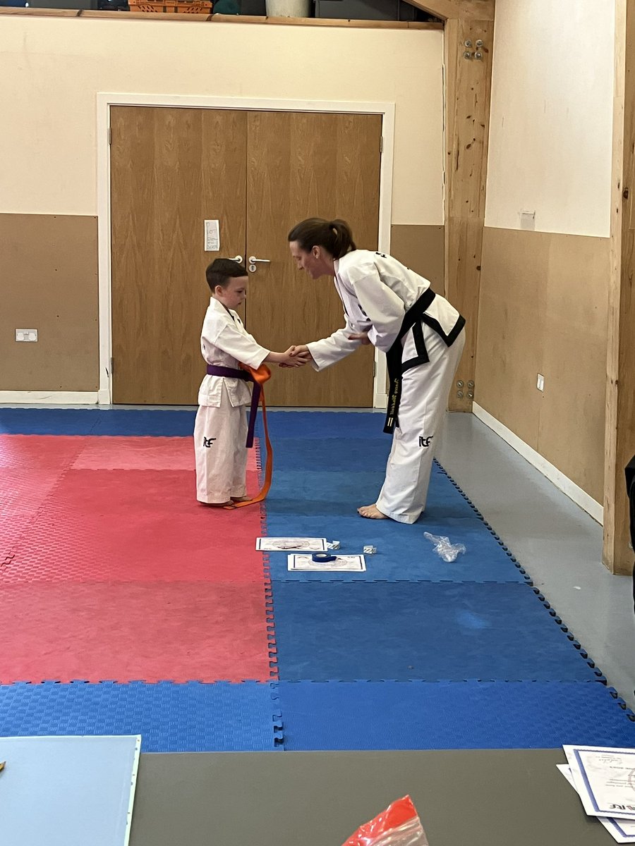 G18BBA's tweet photo. Colby receiving his purple belt and Tilvy her red tags at Taekwondo 🥋 https://t.co/Ed3ChBhdZD