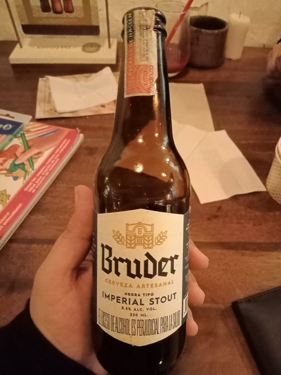 r_daza's tweet photo. When in Boyacá... #essentialdrinking #criollismoilustrado #CerveceriaHisca #IPA #BruderCerveza #Stout https://t.co/NRc3YDuGjB