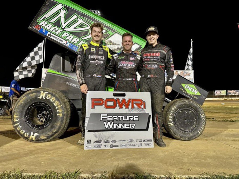 Impact4800's tweet image. Great night of racing for team Impact with 2 Teams on the podium @GaretWilliamson 2nd @gunnerramey_ 3rd  @LOSspeedway with the @POWRi_Racing 410 Sprint Cars Congratulations to @shanestewartrcg on the win.  #Podium #AnySignAnywhere