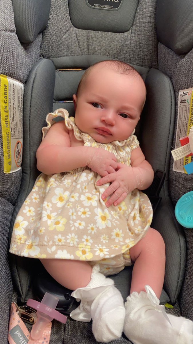 erinmonaco02's tweet photo. My Baby Girl https://t.co/9j1IampMWH