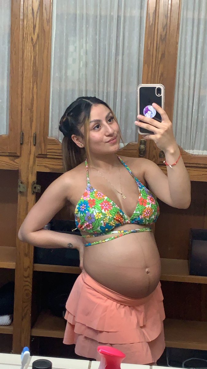 anerolceja's tweet photo. Promise I didn’t eat a whole watermelon 🍉😅 it’s just my baby girl 🤰🏻💓 https://t.co/j6oeZj2ei2