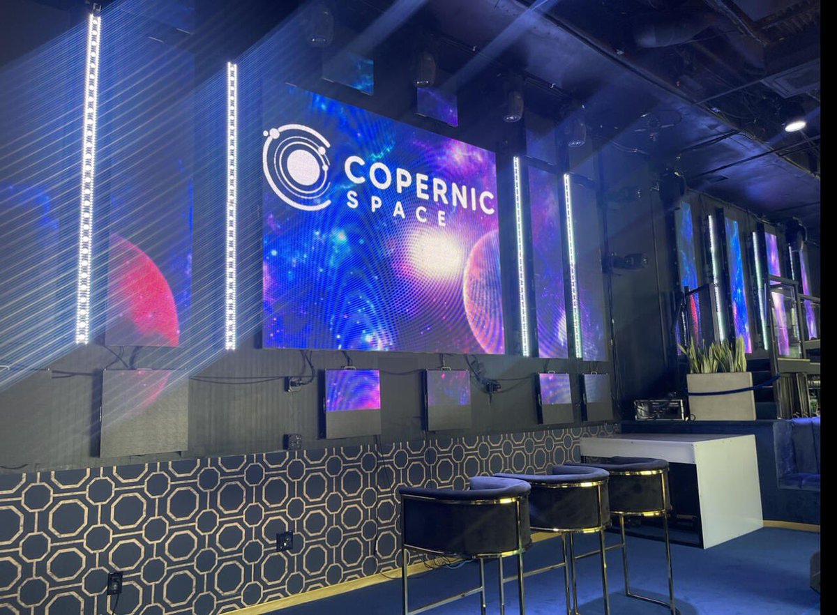 LadyRocketSpace's tweet photo. SPACE is a greatest #FinancialFrontier. And itโs here now!
@CopernicSpace #Passports give you access to it today!
https://t.co/EbkxrXCKti
About it and more from #Hollywood Stage and @LadyRocketSpace show. https://t.co/IszKclco5H