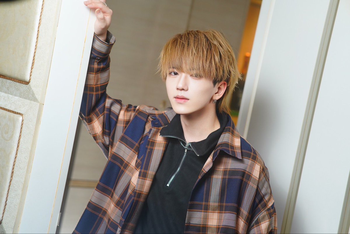 rei_0_gd's tweet photo. 札幌美少年倶楽部のレイです😎
遅くなりましたが、Twitterを1から始めることにしました。
よかったらフォローください、お願いします！
無言フォローとかもしちゃうかもですが、お許しを
絡みとかも待ってますんで、よろしくお願いします。
#札幌 #すすきの #ホスト #お酒好き https://t.co/2D3IO3Co3l
