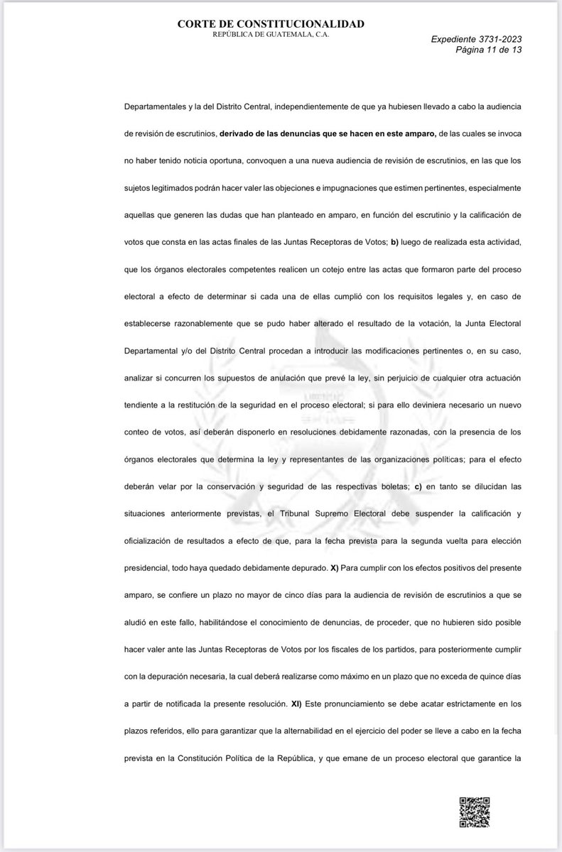 lanegrisgt's tweet photo. Ellos son los cinco magistrados (cuatro titulares y una suplente) que otorgaron el amparo a los 10 partidos políticos perdedores que buscan revisar actas de recepción de votos de la elección general del domingo 25 de junio. https://t.co/YrgKBeY0Sg