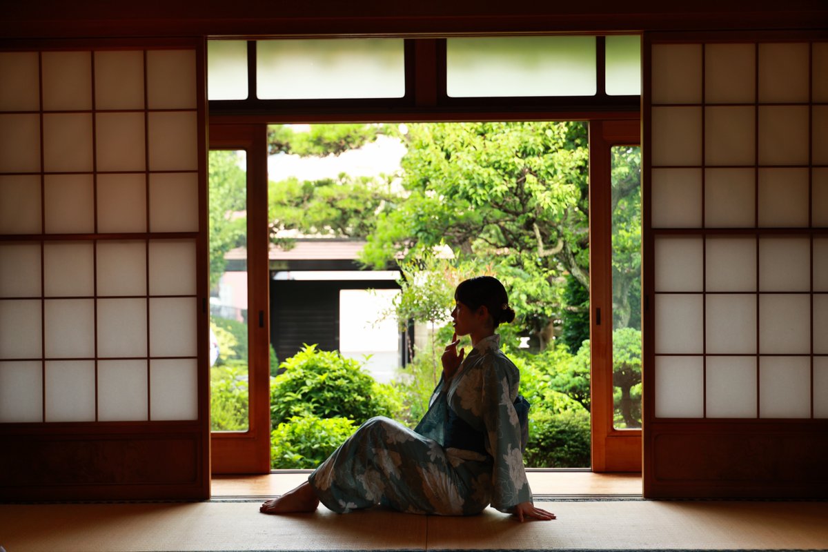 say1one's tweet photo. ちなつ　お花茶屋　森谷邸【1】  

model: ちなつ
@chiina__22 

#リリュール撮影会
@relueur 

location: お花茶屋　森谷邸
https://t.co/pouGA6QG9N

LED（2枚目、3枚目）
#サンテック機材
#JINBEI #EFP11RGB https://t.co/a5XkHD7Bxp
