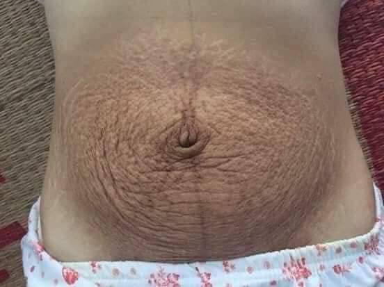RuhilJunil's tweet photo. Pengorbanan apa yang kau cuba dustai lagi wahai lelaki😔 

Hargailah pasangan masing masing hingga akhir hayat anda☝️ https://t.co/4ARrKcpzzB