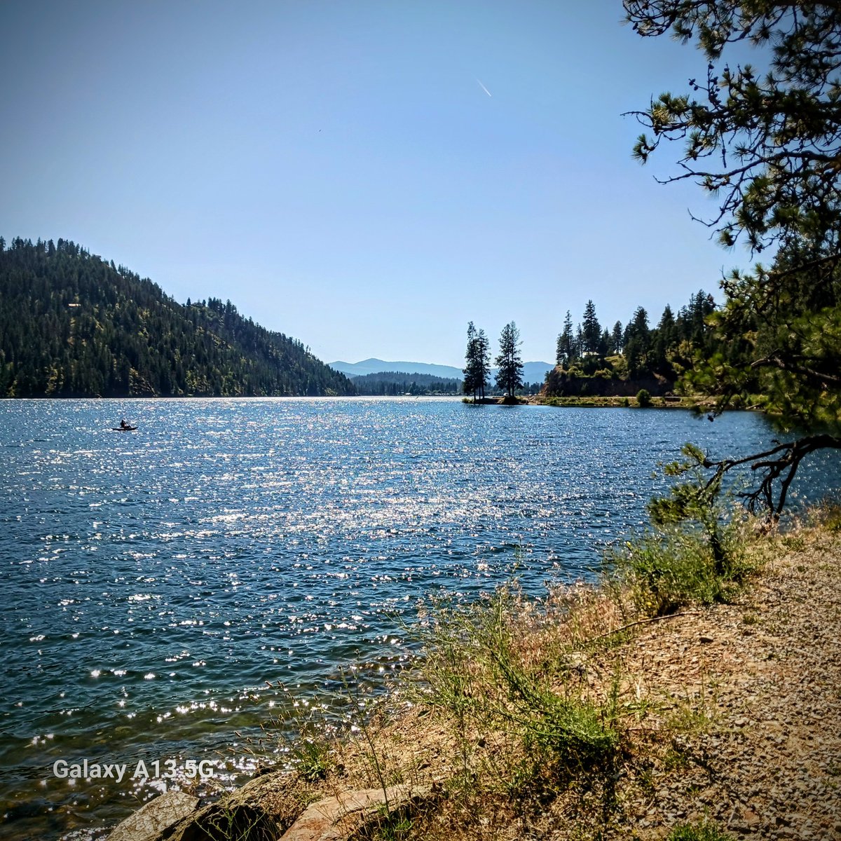 mhall55nine's tweet photo. "Wealth is the ability to fully experience life!" #TimFargo #dayatthelake #NatureIsBeautiful #NaturePhotography #photo https://t.co/pfPgbkLspm