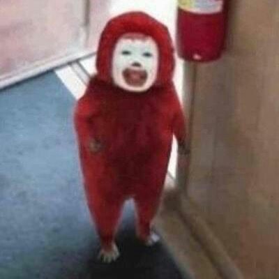 Bueno nada hora de dejar la comunidad simplemente porqué ya no es la misma,no siento lo mismo ya desde hace rato por que ya no es como antes,esta muy rara,muerta y algunos ya están subidos como pony o ignoran y quedan re topos  voy a seguir siendo pertu pero no de  la comunidad.