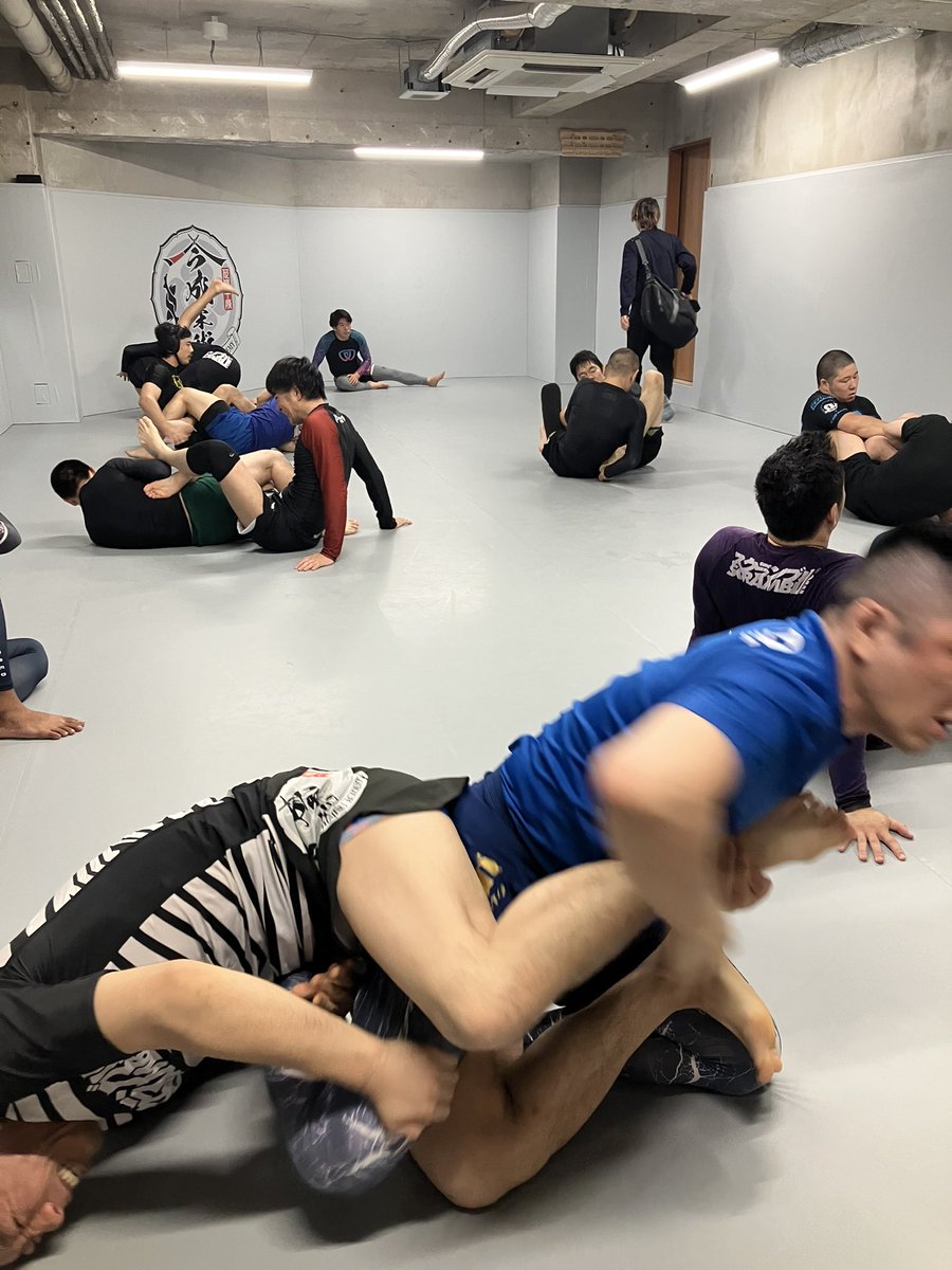 imanarijiujitsu's tweet photo. 土曜日今日は日曜日写真は土曜日金曜日
ありがとうございます https://t.co/ZJ2TIrpe3k