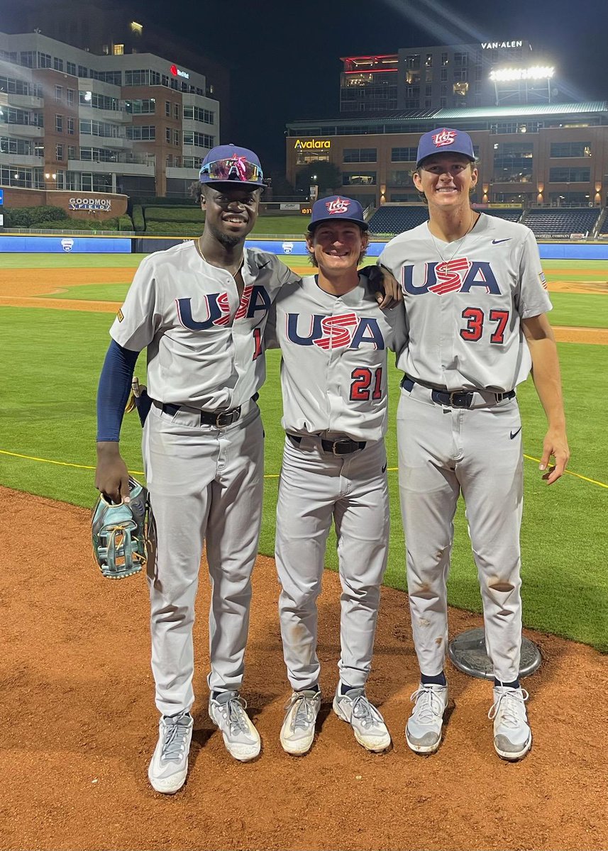 Tony Crivello tweet media