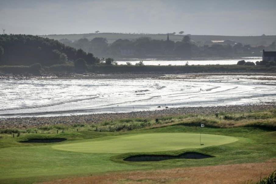 egtgolftours's tweet photo. 10th Green #ArdglassGolf with the beautiful Coney Island in the background #AwesomeArdglass #embraceagiantspirit  #golf #egtgolftour #SundayMotivation https://t.co/2ZfF1pBG7l