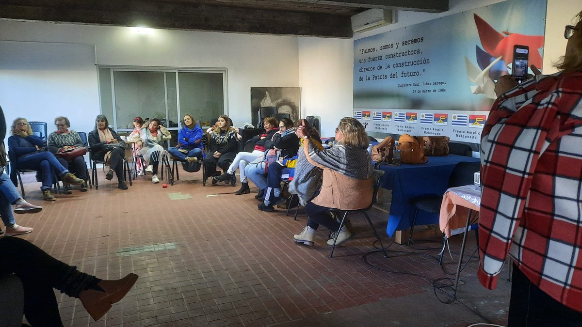 CGeneroFMaldo's tweet photo. Hoy fue el Encuentro Preparatorio en Maldonado rumbo al #EFE1 del @Frente_Amplio https://t.co/p4NuX3iocx