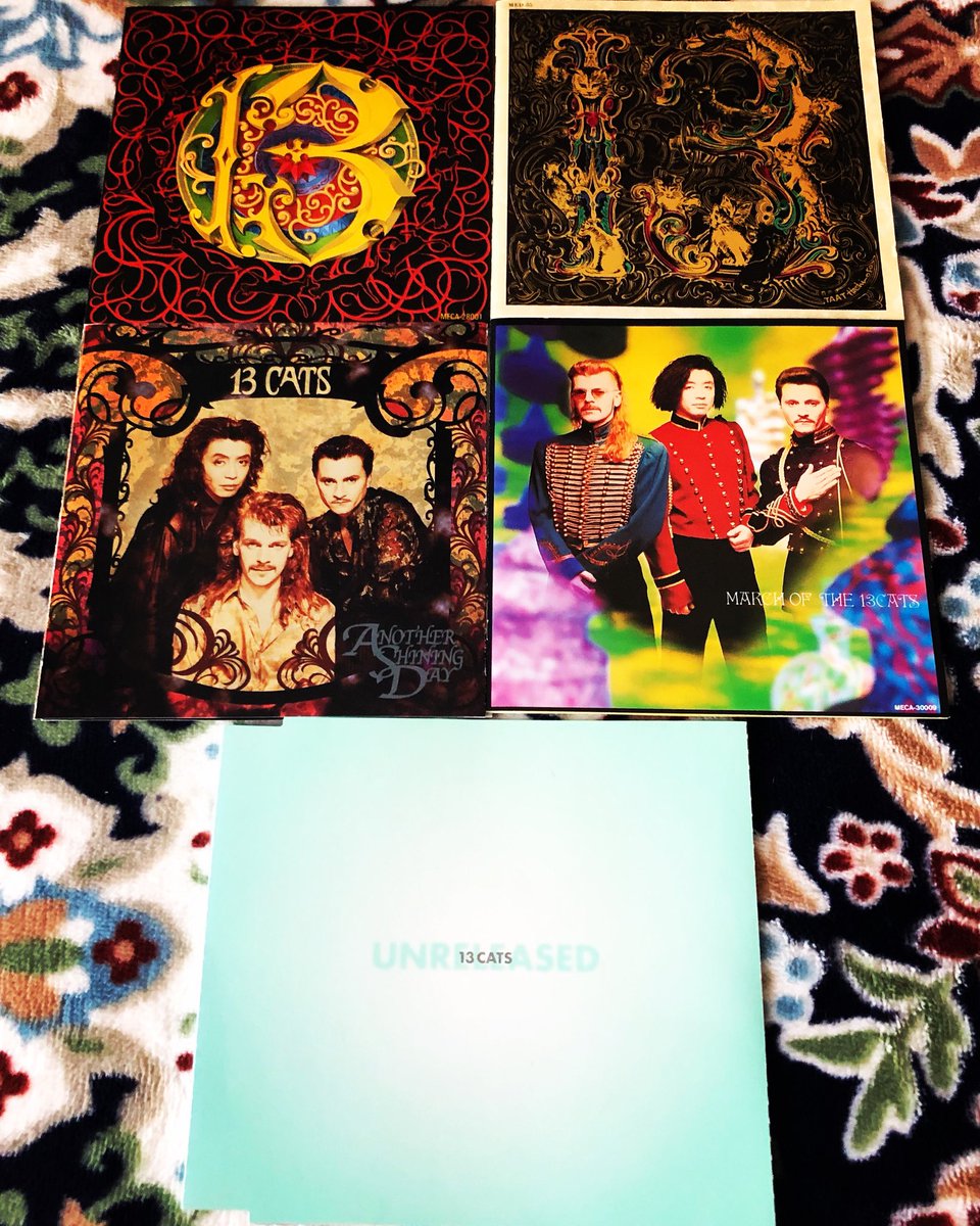 toshikazukamei's tweet photo. 最近Princeさんを色々聴き直していたら久しぶりにここに辿り着く💿
その昔、当時のブルーノート大阪に佐藤竹善さんをゲストに来た時に2回観に行ったなぁ🕺💃
あのGrooveの洪水を全身で浴びれて幸せでした😃
もう観れることは無いんだろうなぁ😭
#13cats
#catgray
#karlperazzo
#takashinumazawa https://t.co/TFtgQ73OBz