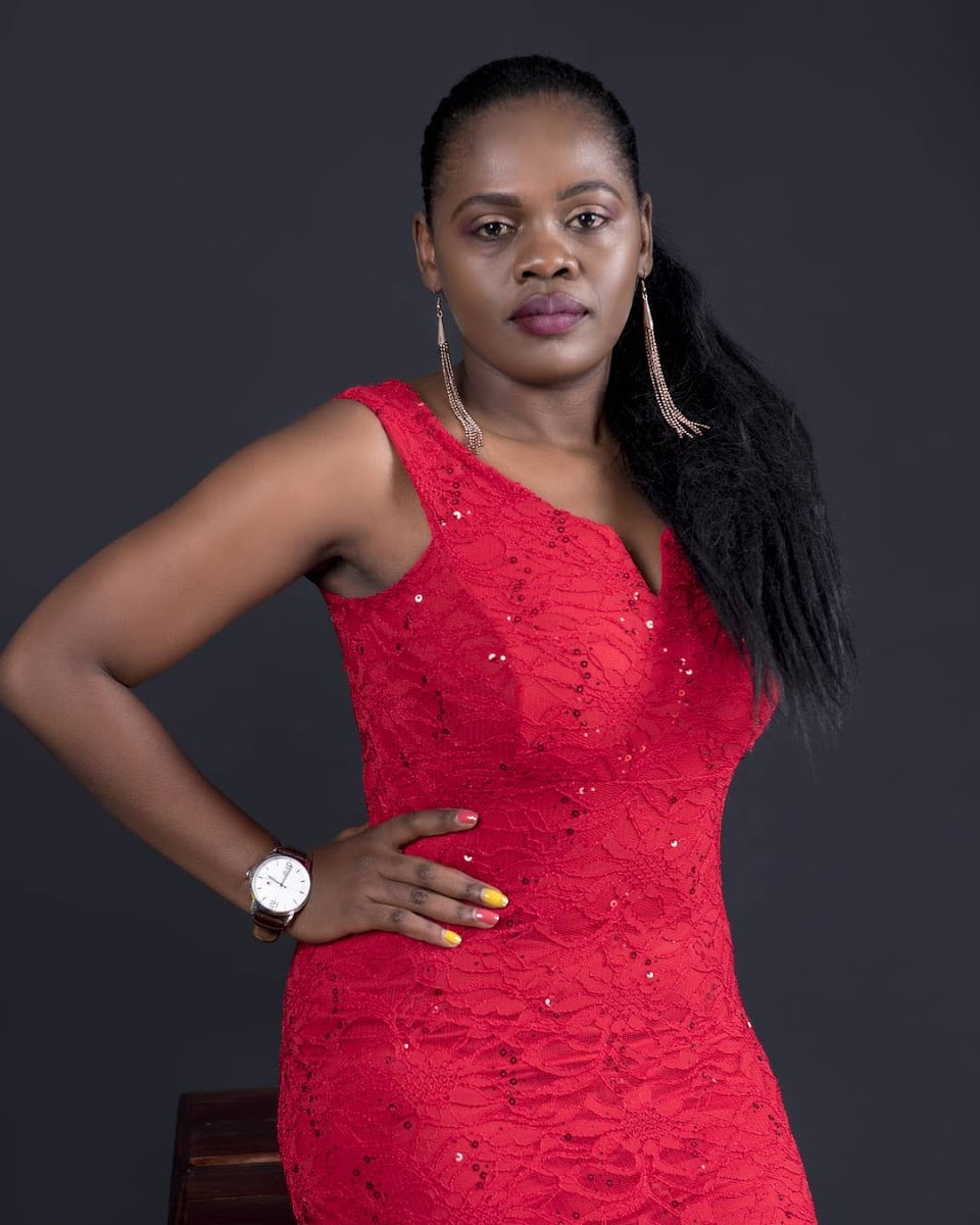 BarakaFmKe's tweet photo. #NP Anabadilisha by Betty Bayo
#ShikaMoSundayService
#Mtumishi
@francismandi https://t.co/JtsYnRcXaj