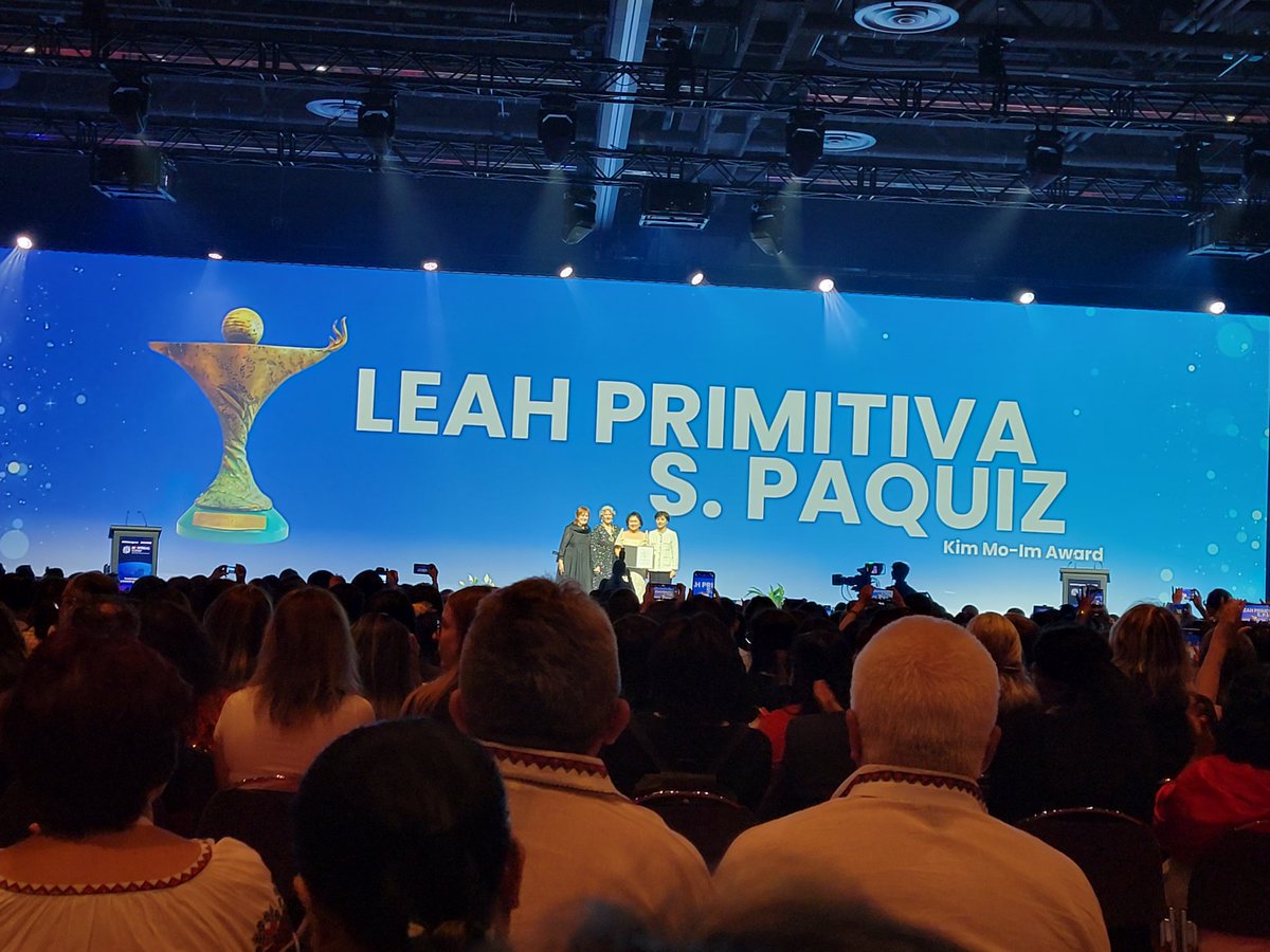 warriorwaltz's tweet photo. #KimMoImAward @ICNurses #Congress #Montreal #PhilippineNursesAssociation #BoardOfDirector
Leah Primitiva S. Paquiz
CONGRATULATIONS!! ❤️ 🇵🇭 https://t.co/KKV459OI80