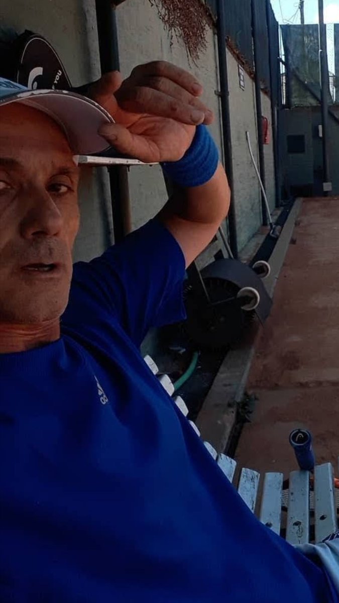 normalFabio's tweet image. Tarde de tenis