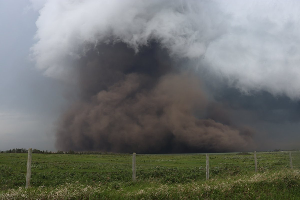 Ben Chernesky (@benchernesky) on Twitter photo #abstorm I’ll never forget seeing the sheer scale of today’s tornado near Didsbury so close up #abstorm I’ll never forget seeing the sheer scale of today’s tornado near Didsbury so close up