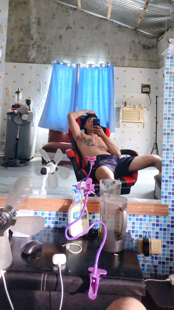 jmapolo67's tweet photo. Spotify 💦🍌 https://t.co/VjAs9bV2tP