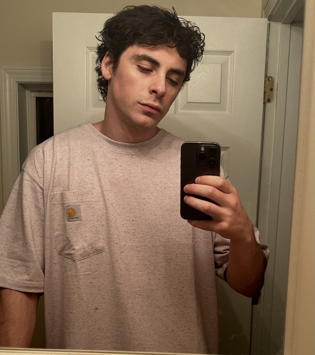 gbpluto_'s tweet image. Yearly check in 🤖