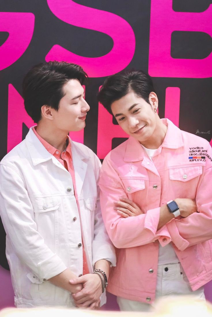 11:11 KRISTSINGTO NEW Y SERIES

Will you series me 
#SammonScenexคริสสิงโต