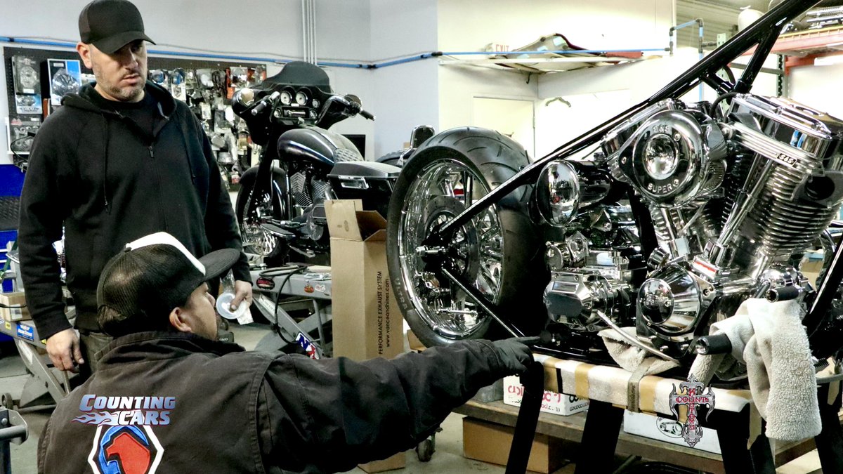 CountsKustoms's tweet photo. Time to tease a new chopper build fresh out of the Count’s Kustoms shop! This sweet ride was recently overseen by @ryanatcounts and @shannonhaikau! Tune in to see the full photo reveal this week!  #history #lasvegas #countskustoms #chopper #paintjob 
Merch: @CountsKustoms_S https://t.co/RuN9GvXjSU