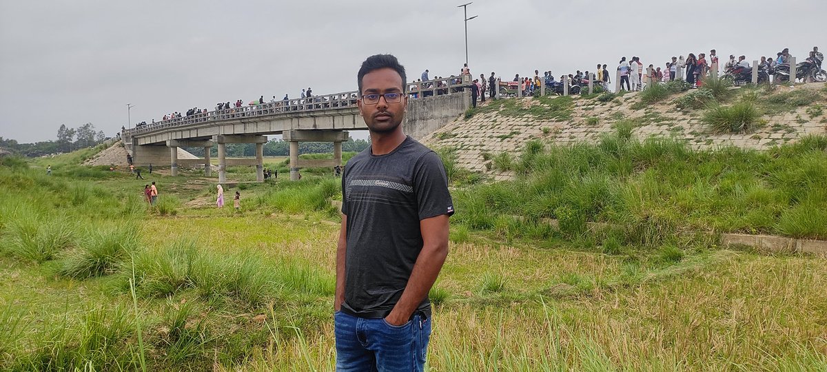 sayed215851's tweet photo. আল্লাহ কি তোমার আমার মিলন লিখতে পারতো না,,,,,, ,,, https://t.co/xfKpcqmvc7