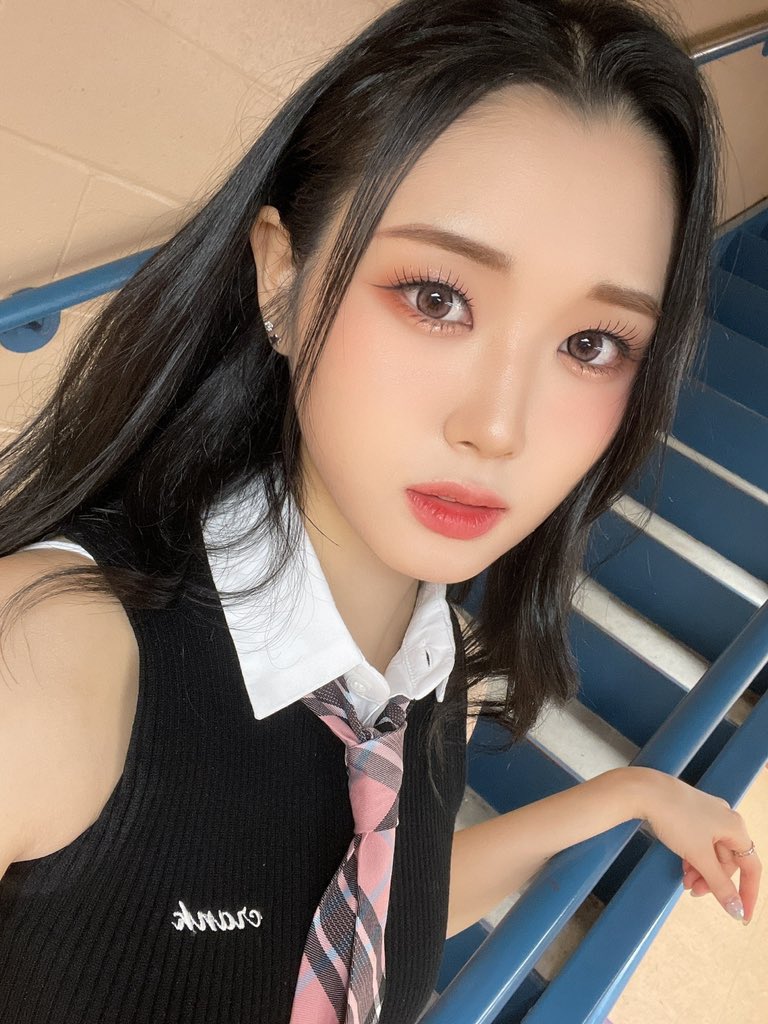 트라이비 (TRI.BE) tweet media