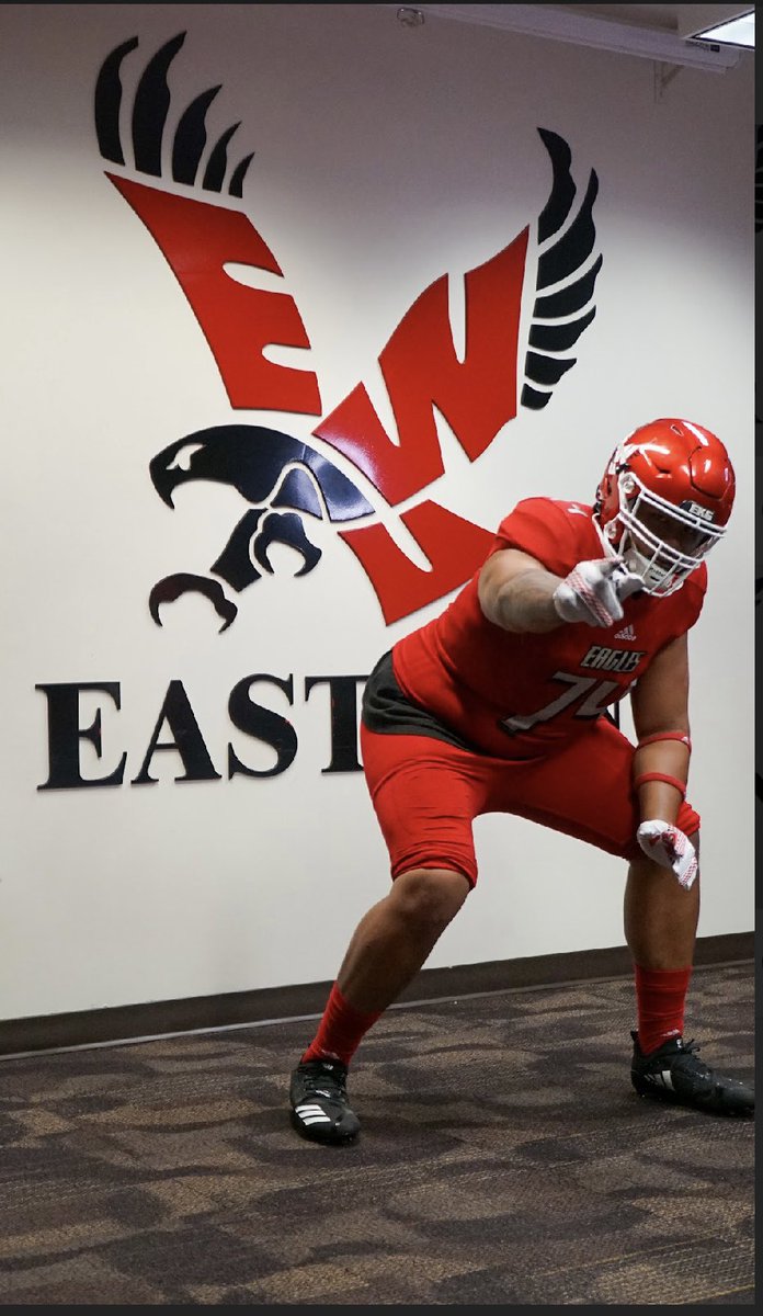 LeatigagaPule's tweet photo. Had an amazing time at EWU team camp with my brothers. Also got nominated for the 2nd time in a row Oline MVP. Also #THEEGARFIELD Football team winning the Friday
Night championship. #DADOJOMADE @CoachLSavelio @coachbsavelio @ReggieWithersp2 https://t.co/m2CK6zA4Qk