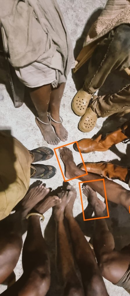 GaneshC32674824's tweet image. #Flashbacksaturday Footnotes from the set of #Thangalaan :D

Can you spot @chiyaan 😇💥

@parvatweets @PasupathyMasi @preethy_karan @thehari___ @arjun_anbudan