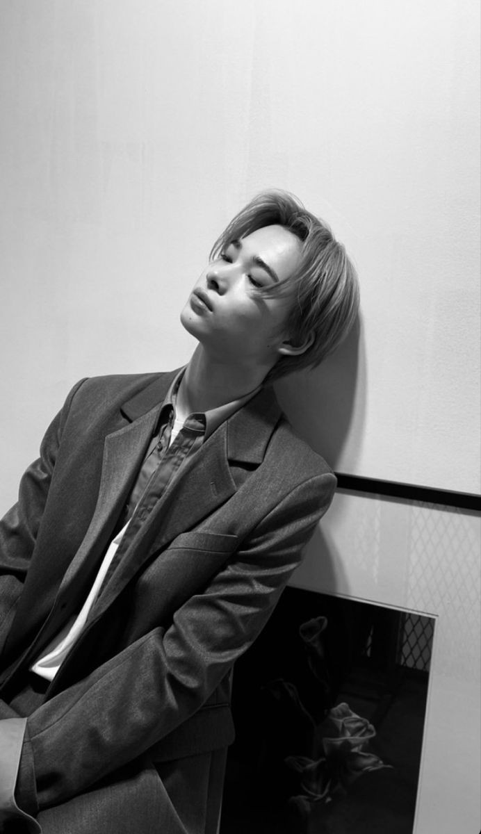 HI I'M BACK ! ^^ LET'S BE MOOTS???
