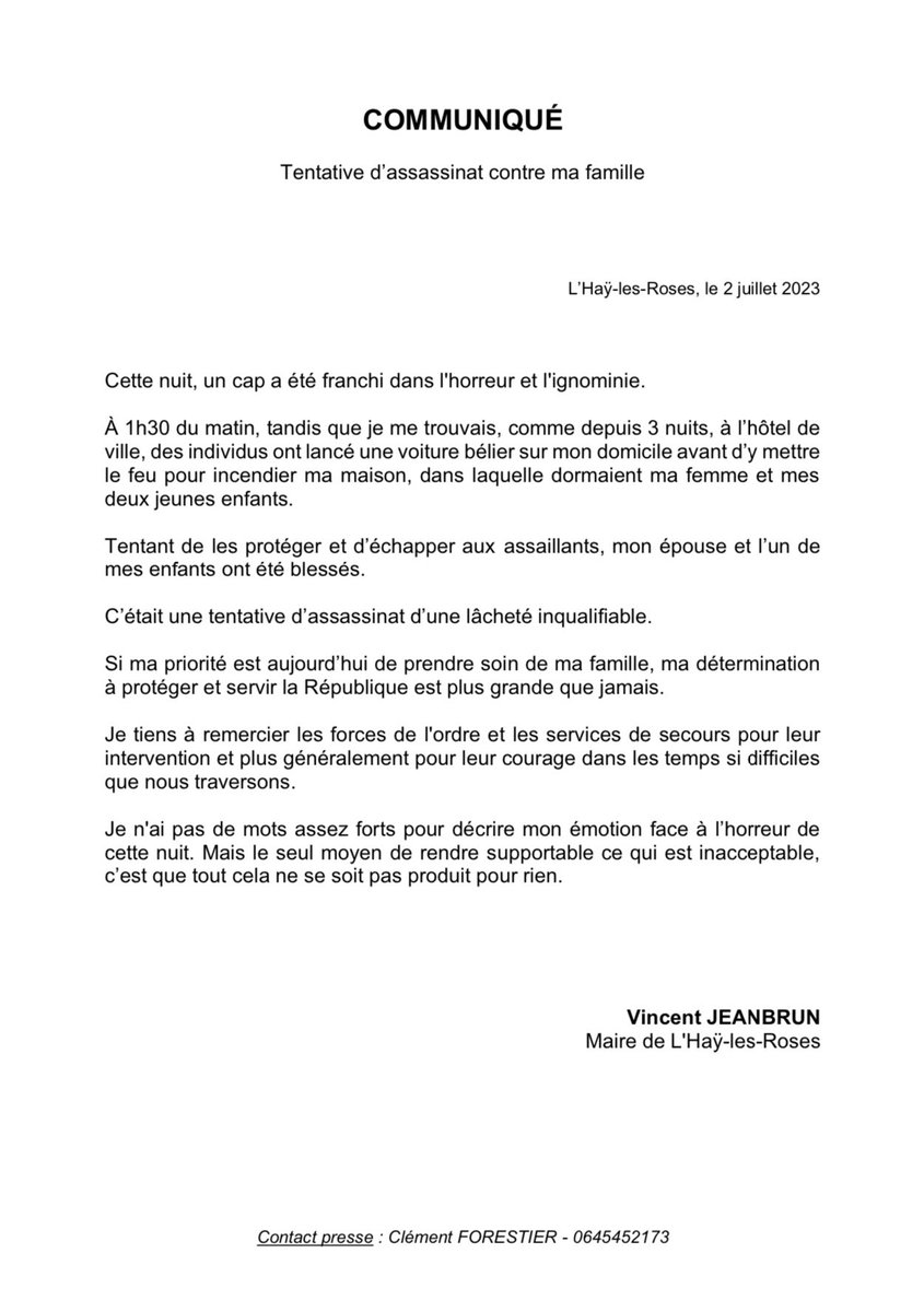 Cette nuit, un cap a été franchi dans l'horreur et l'ignominie. Mon domicile a été attaqué et ma famille victime d'une tentative d’assassinat. Ma détermination à protéger et servir la République est plus grande que jamais. Je ne reculerai pas. #PasPourRien #Emeutes ⤵️