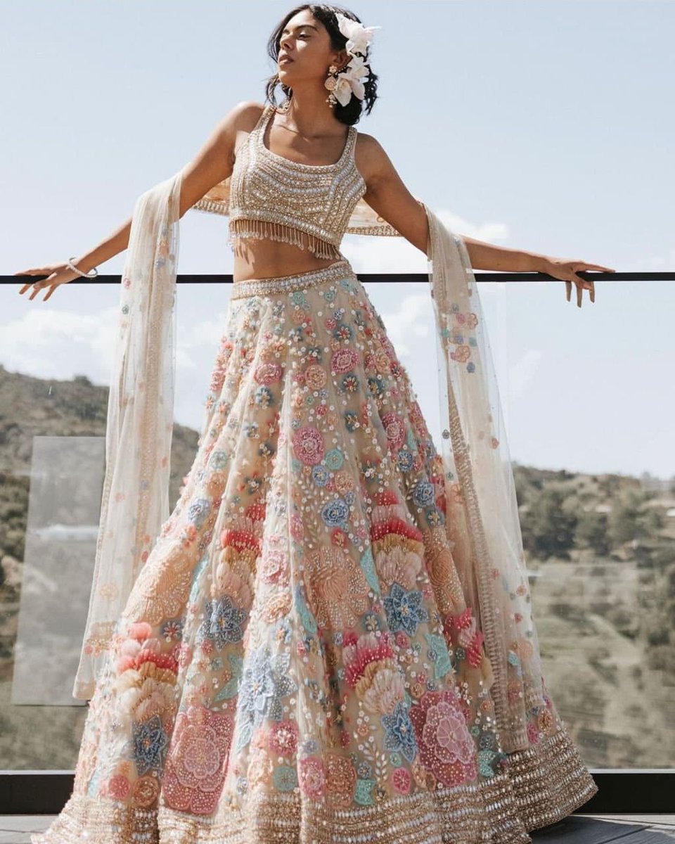 OldnoteStore's tweet photo. Excited to share the latest addition to my #etsy shop: Sabyasachi Designer Lehenga Choli with high quality embroidery work Wedding lehenga choli party wear lehenga choli Indian Women,lengha choli https://t.co/Wm9qRHNckf #rainbow #yes #embroidered #womensclothing #lehen https://t.co/bIYPPKwmnf