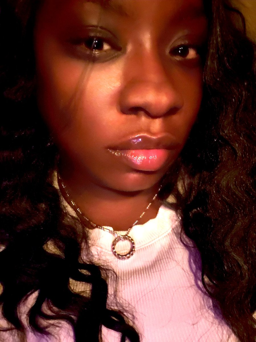 BeautifulEricaT's tweet image. That fight between your mind and your heart ain’t no joke!!!
#DatPart #Aquarius129 #BlessedByTheBest #SimplyMe #SEXYCHOCOLATE #IYKYK #HitsBlunt