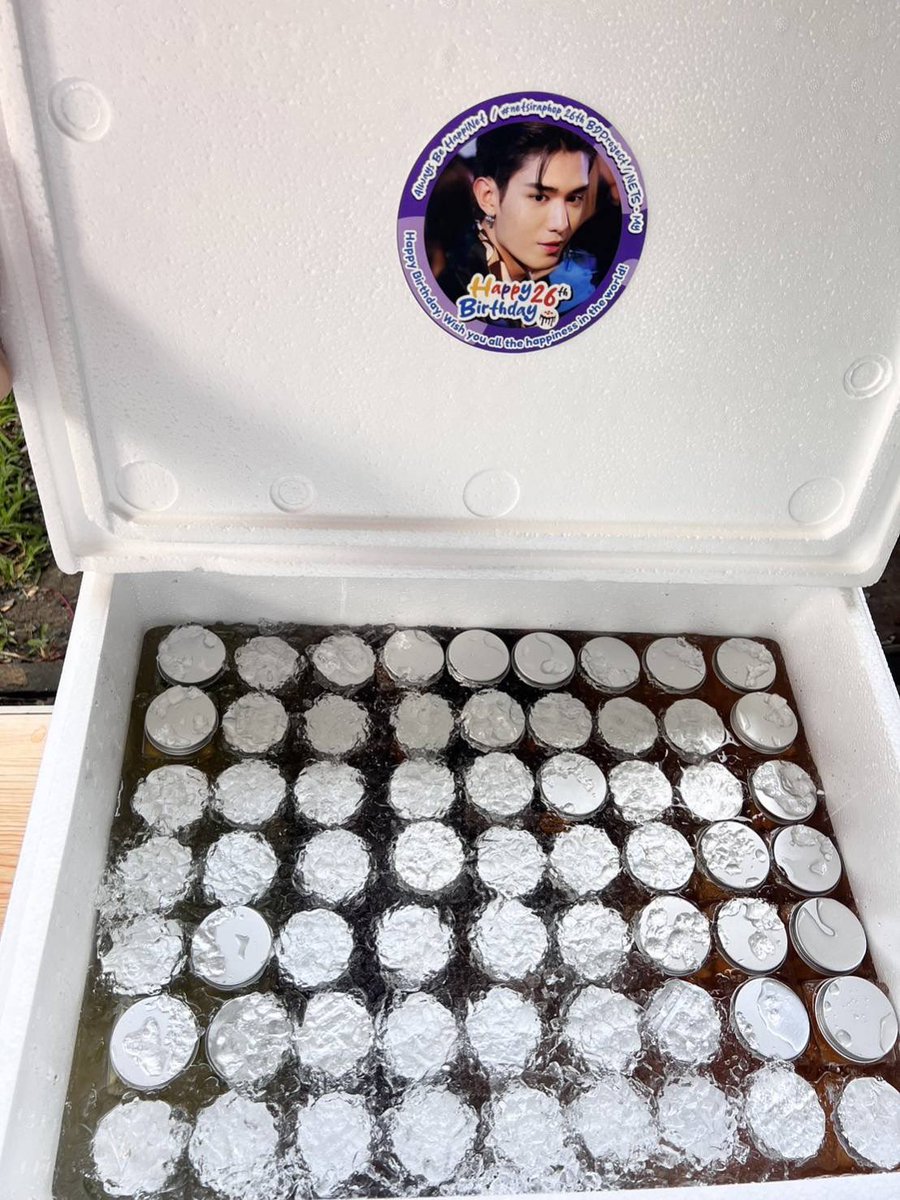 KUMAPLE_NJ's tweet photo. สวัสดีค่ะ  วันนี้ใครมาบริจาคเลือด ( #𝐋𝐨𝐯𝐞𝐚𝐧𝐝𝐒𝐡𝐚𝐫𝐞𝐰𝐢𝐭𝐡𝐍𝐞𝐭 )  มารับน้ำผลไม้เย็นๆ สดชื่น ชื่นใจได้ที่จุดลงทะเบียนนะค่ะ  มารับกันเยอะๆนะค่ะ มีหลายน้ำเลย  🍋🍊🍐🍎🍏🍓🍇🍎🍊#Net26thBDProject #netsiraphop @netsiraphop 
By @jb090215 @KUMAPLE_NJ https://t.co/0Usnv5qZsb