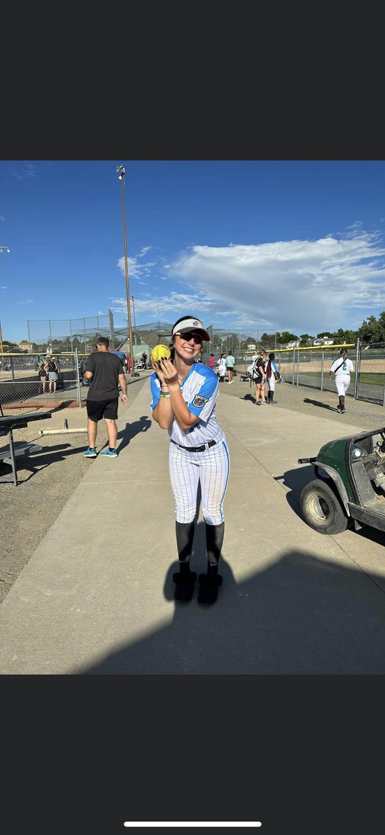 Karsen Griggs (KU Commit) Dale OK HS/Athletics National Madden/Clemmer adding another 💣 today going 1-1 with a bomb and a walk <a href="/CoachMcFalls/">Jen</a> <a href="/TheCoachWigs/">Rich Wieligman</a> @CoachMeghanKU <a href="/KUSoftball/">Kansas Softball</a> <a href="/sluggernation/">Louisville Slugger</a> <a href="/TannerTees/">Tanner Tees</a> <a href="/PG_Softball/">Perfect Game Softball</a> <a href="/TheOklahoman_/">The Oklahoman</a> <a href="/shawneenewsstar/">Shawnee News-Star</a> <a href="/thealliancefp/">The Alliance Fastpitch</a> @vypeok
