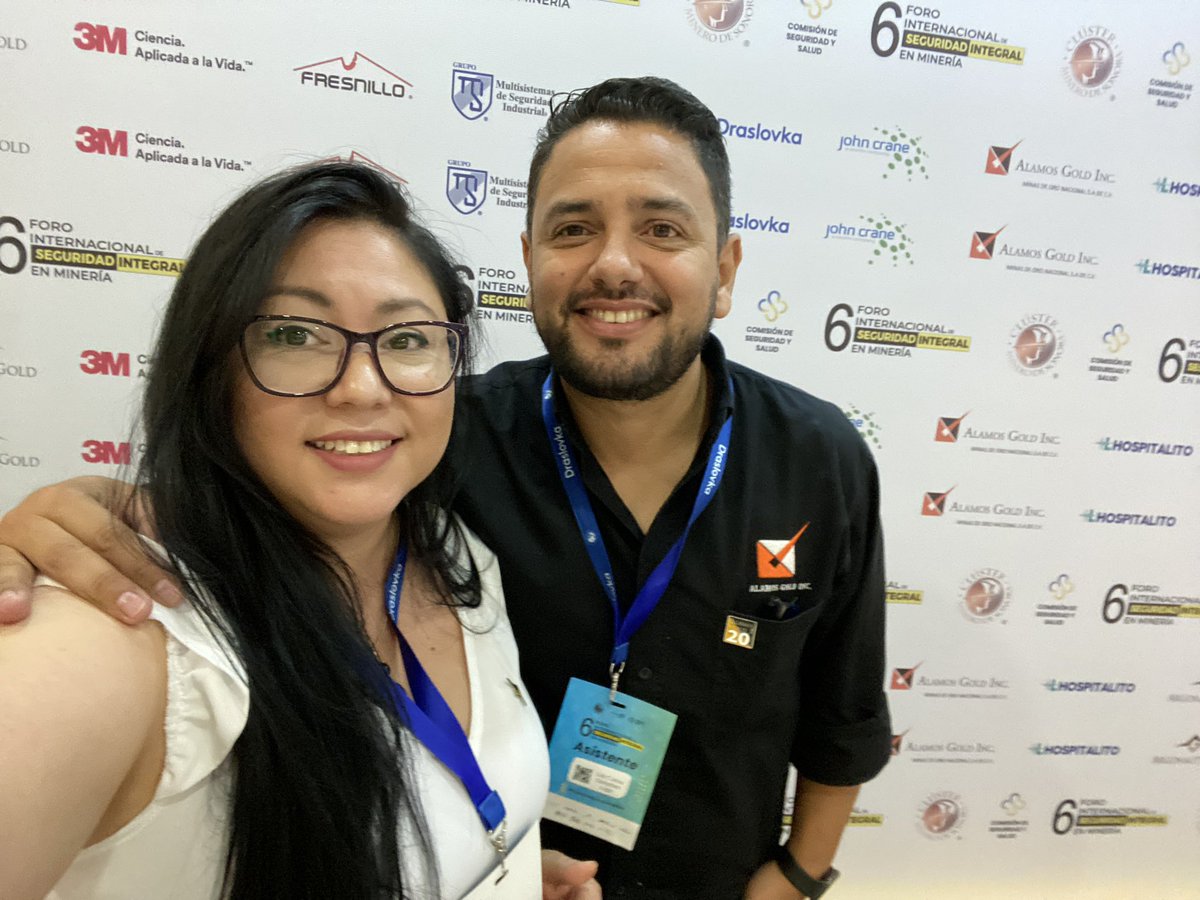 OreoFupen's tweet photo. 6to. Foro Seguridad Integral en Minería #FISIM
Gracias @ClusterDeSonora por la organización de estos espacios de capacitación para quienes formamos parte del #EcosistemaMinero.
En la #MineríaResponsable la seguridad y salud de sus colaboradores se refuerza con acciones diarias. https://t.co/CJiozuEm50