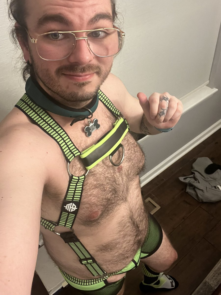 kitkitsune4's tweet photo. Loving how I look in this!!!! https://t.co/omUIed9o2T