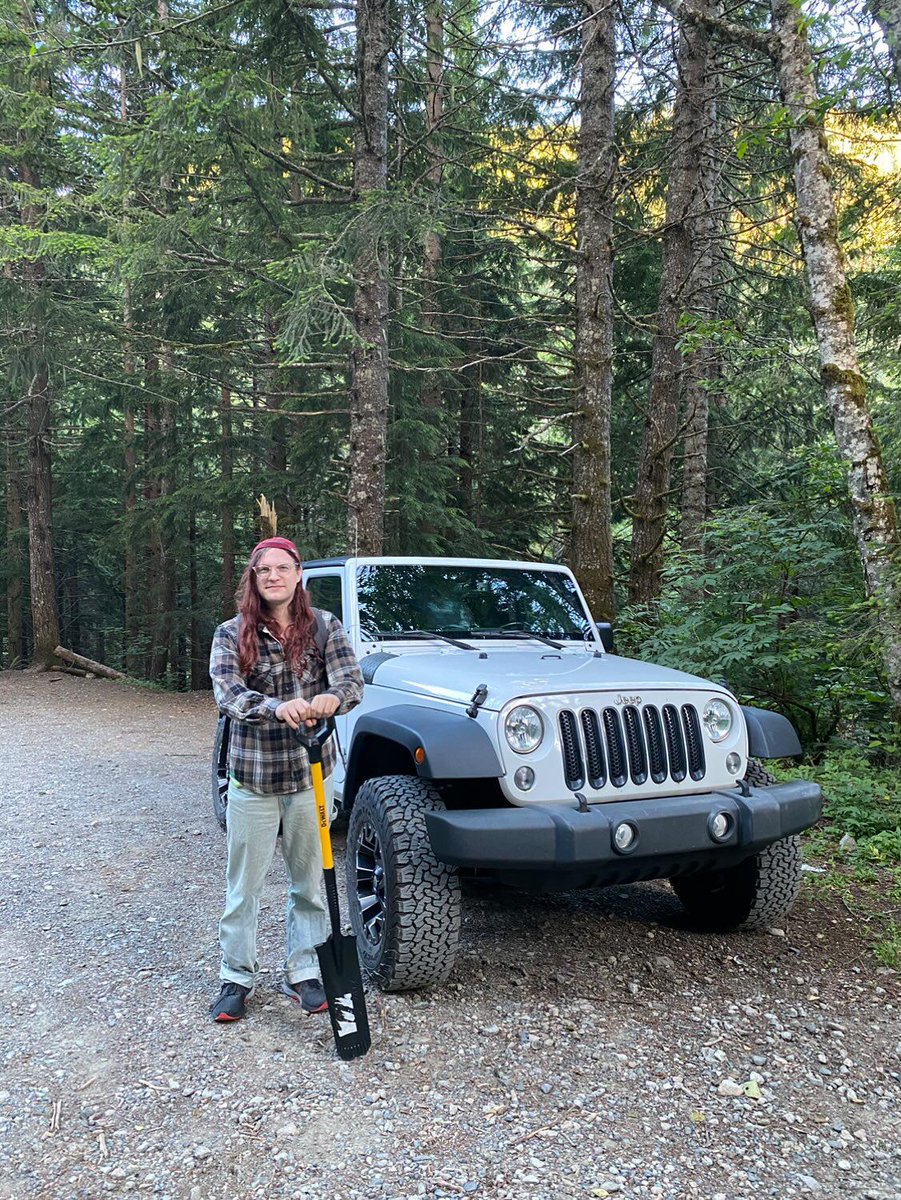 Nonbinary Star System tweet media