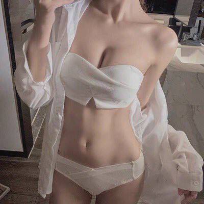 我想要和你亲亲抱抱，最好是晚上还能打一炮😍 #新加坡约炮 #新加坡一夜情  #马来西亚约炮 #马来西亚女生 #马来西亚正妹 #马来西亚炮友