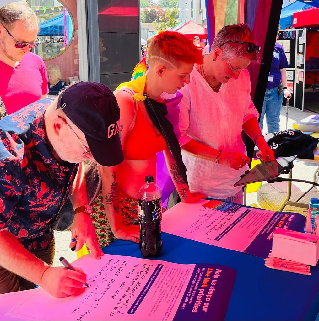 Got thoughts about how to improve Cornwall's health and care services? We want to hear from you!

Please pop along to one of our Community Conversation events or fill in our quick survey ⬇️

🔗 ow.ly/X3oc50P1JBR