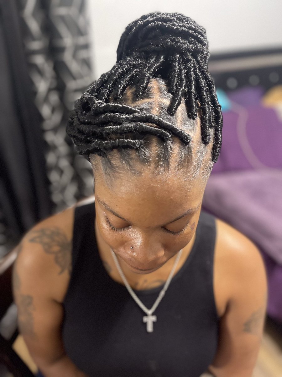 Bri845208362569's tweet image. !#Fauxlocs #HairByMe #hairStyles 🤧😝