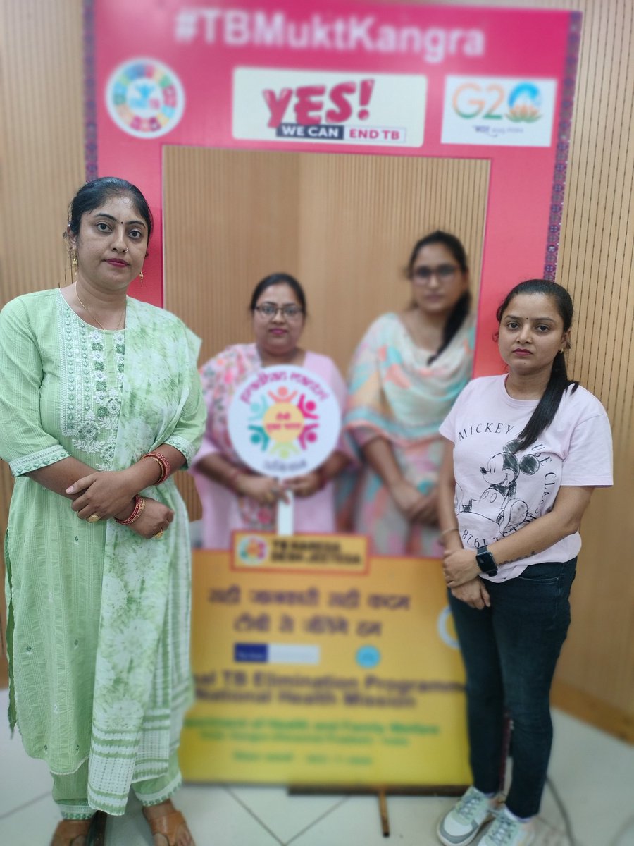 drrksood's tweet photo. Community Health Officers, TEAM #Kangra #Himachal Proud to become #NikshayMitra for supporting persons with TB, setting a positive example
👏 A small step makes BIG Difference
@USAID_NISHTHA @nishantjeph @cns_health @TheUnion_USEA @mukt_tb @dtohpkgr 
#TBMuktBharat
#YesWeCanEndTB https://t.co/YZS4bmXsZl