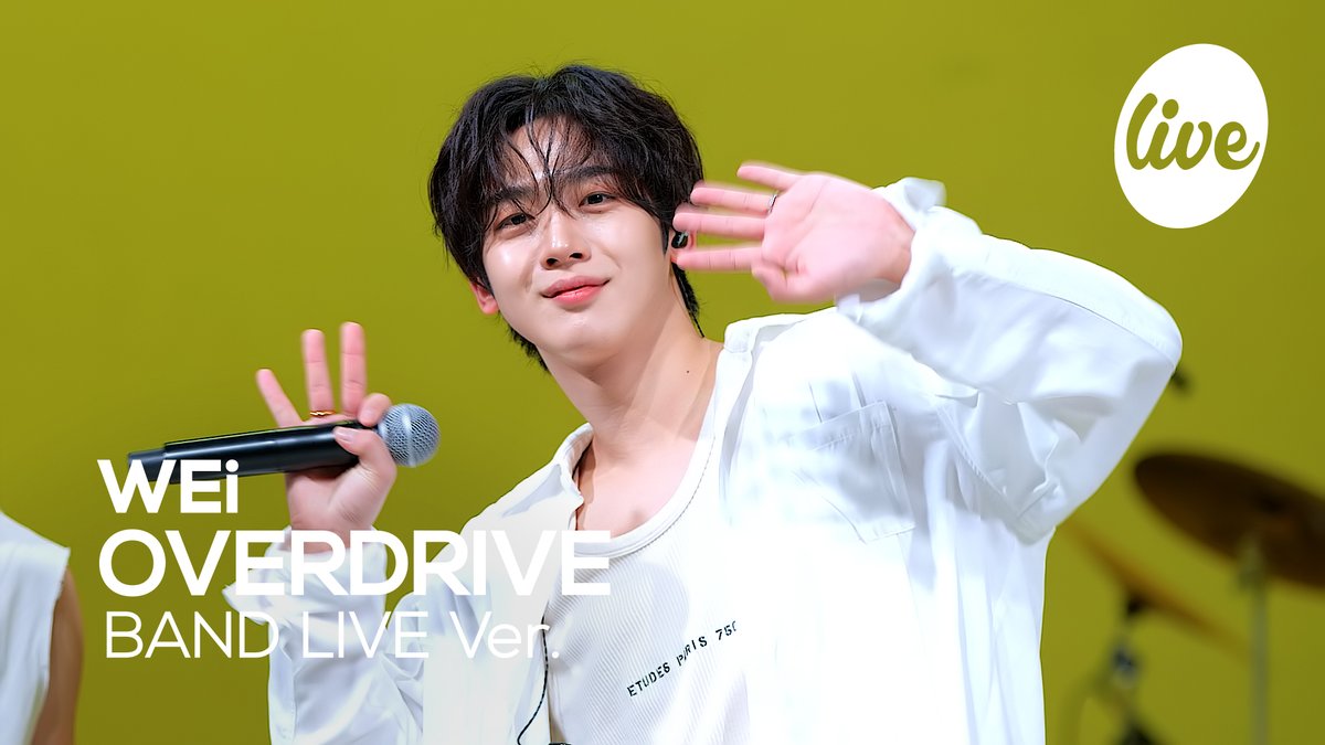 itsLIVEofficial's tweet photo. 💜https://t.co/H5jldu6Cbi💙

#위아이 - #OVERDRIVE (밴드 Ver.)
#WEi - OVERDRIVE (Band Ver.)
@WEi__Official
#itsLive #KPOP #잇츠라이브 https://t.co/hCpR9nYKvh
