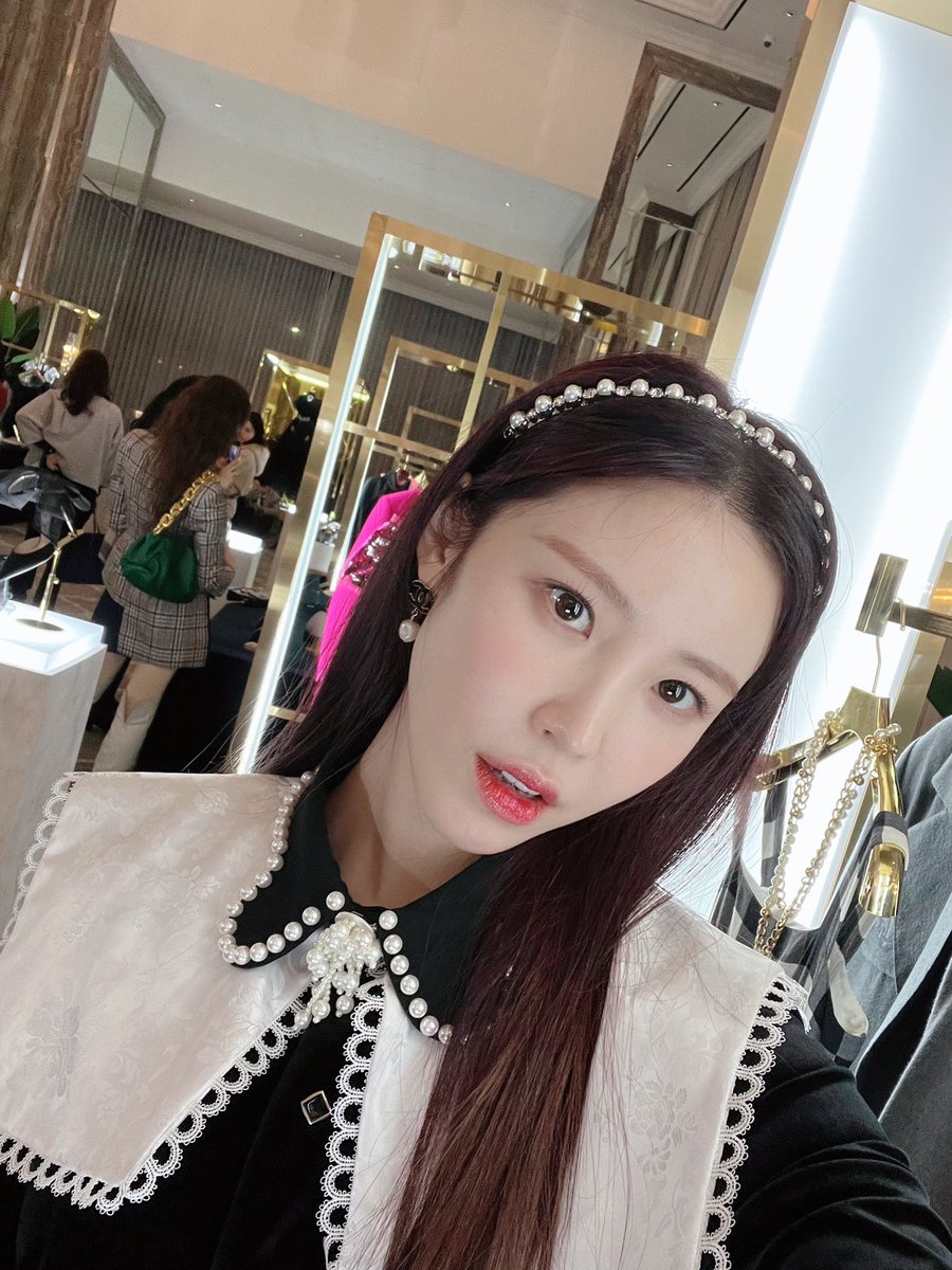 전효성 🇰🇷 (@superstar_jhs) on Twitter photo 