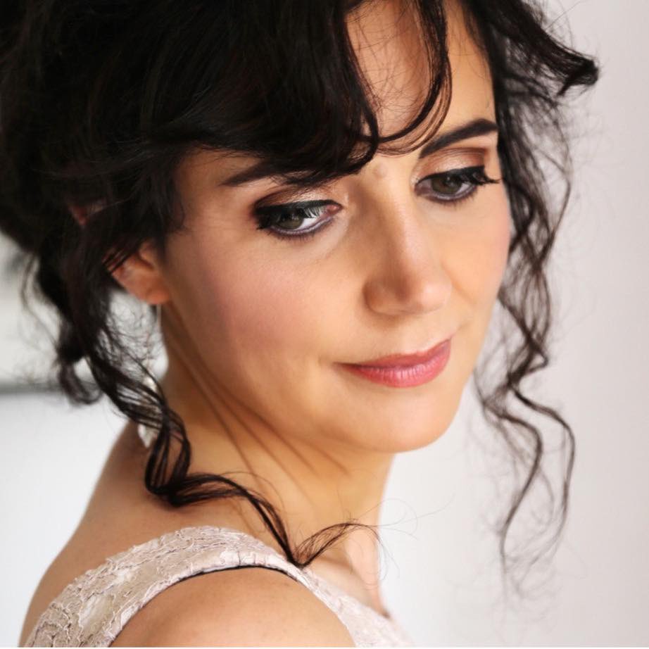Jamesblackmgt's tweet photo. Aoife Miskelly appears in Eventide till Dawn with Anne Denholm for SongEasel today. @Aoifemiskelly @SongEasel
https://t.co/7HXOxvAeIF https://t.co/ypSxTWO7qp